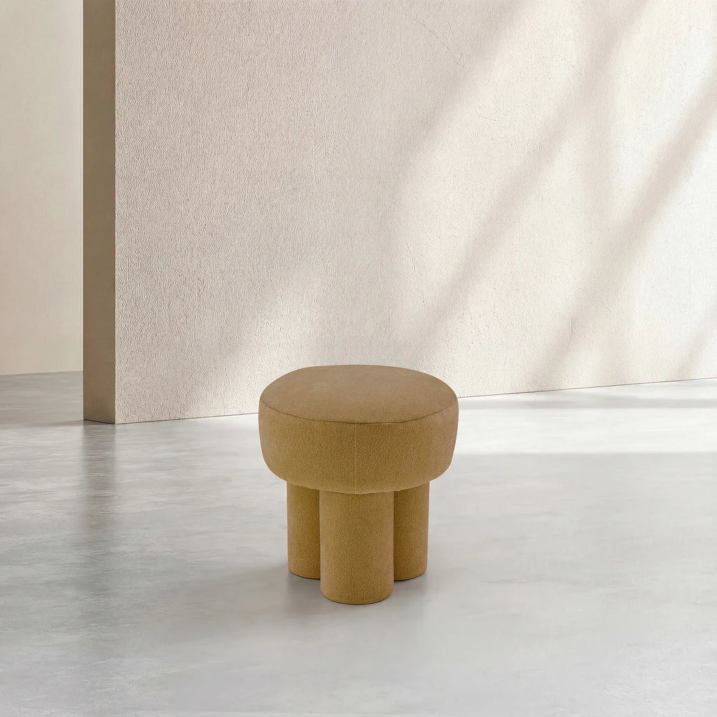 Petit pouf en tissu velours texturé - Ocre