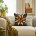 Coussin brodé en lin - 45 x 45 cm - Bleu nuit - Design by Floriane Jacques