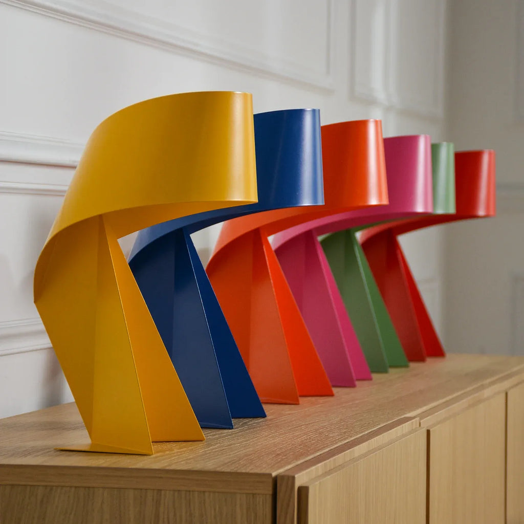 Édition limitée - Lampe de table en métal - 35 cm - Jaune Soleil - Design by Claire Norcross
