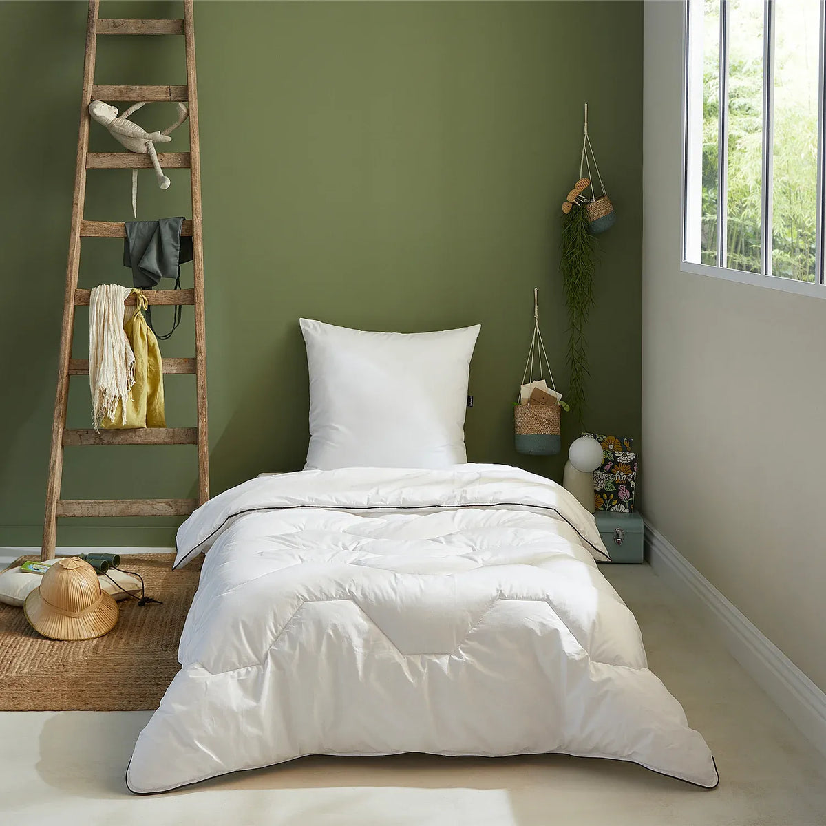 Oreiller medium en synthétique - 550 g - 65 x 65 cm