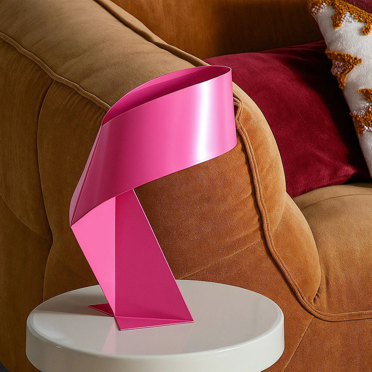 Édition limitée - Lampe de table en métal - 35 cm - Rose de Noël - Design by Claire Norcross