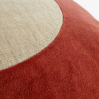 Coussin en lin et coton - 40 x 60 cm - Beige et bordeaux - Design par Floriane Jacques