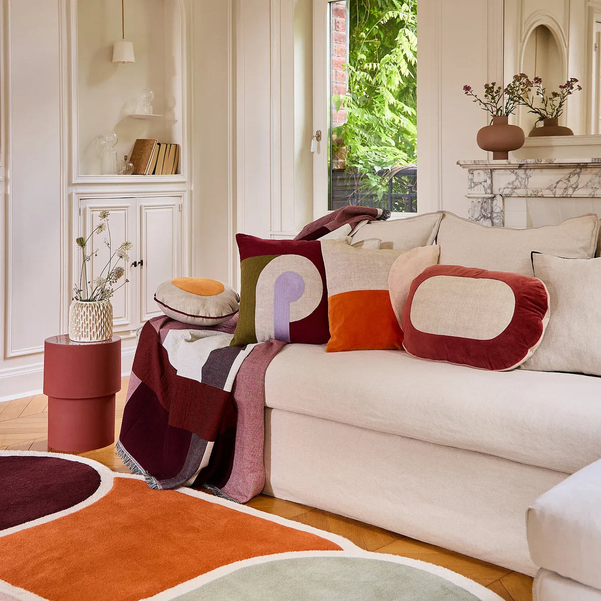 Coussin en lin et coton - 40 x 60 cm - Beige et bordeaux - Design by Floriane Jacques