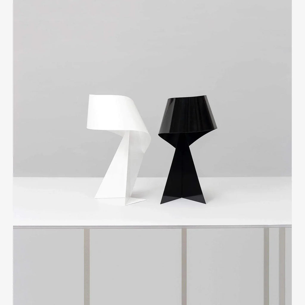 Lampe de table en métal - 35 cm - Blanc - Design by Claire Norcross