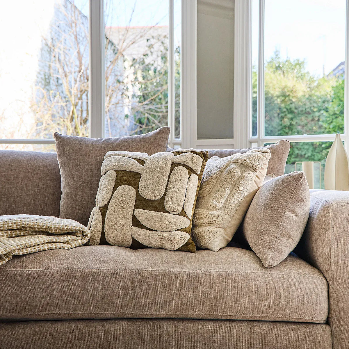 Coussin tufté en coton - 45 x 45 cm - Écru