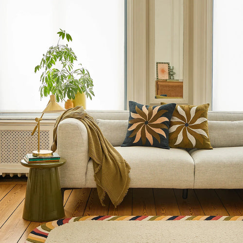 Coussin brodé en lin - 45 x 45 cm - Bronze - Design by Floriane Jacques