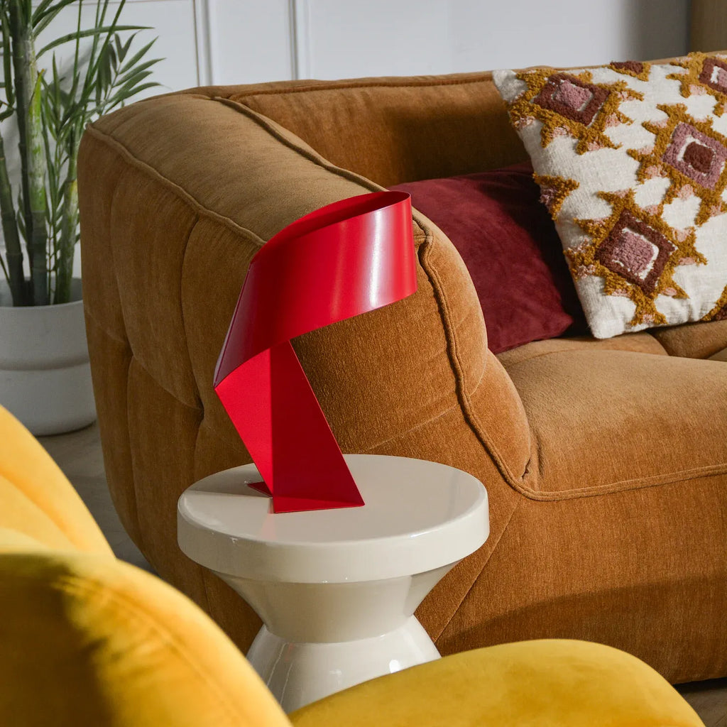 Édition limitée - Lampe de table en métal - 35 cm - Rouge Cerise - Design by Claire Norcross